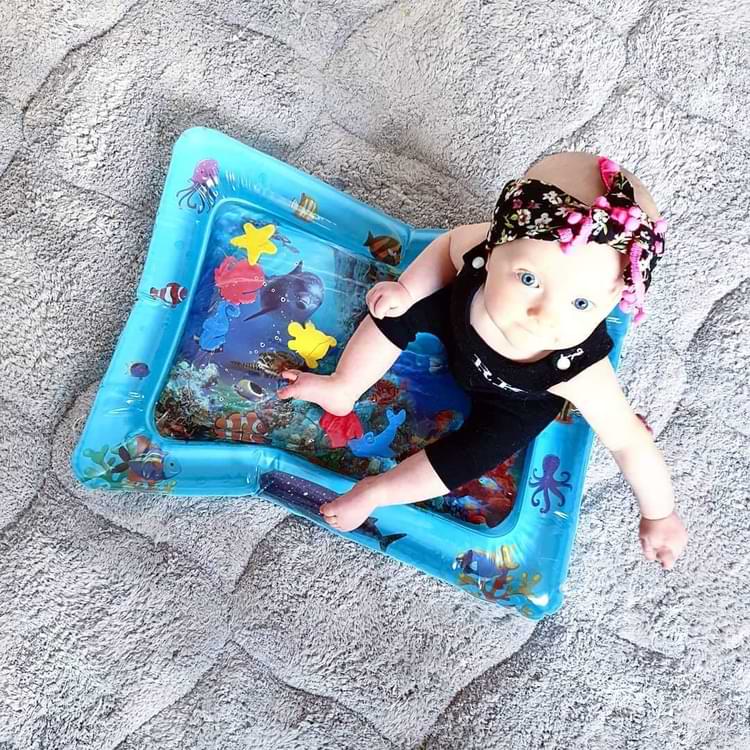 tapis d'éveil bébé eau