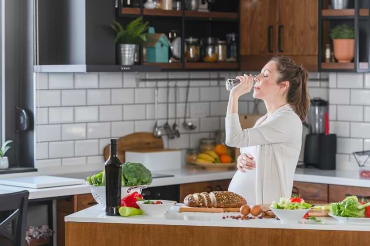 préparation de repas pour la femme enceinte