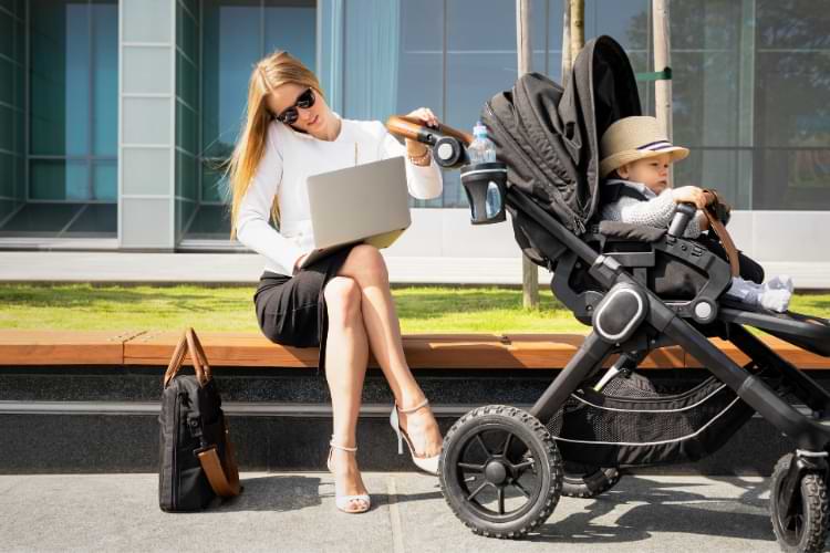 poussette bebe et ses accessoires